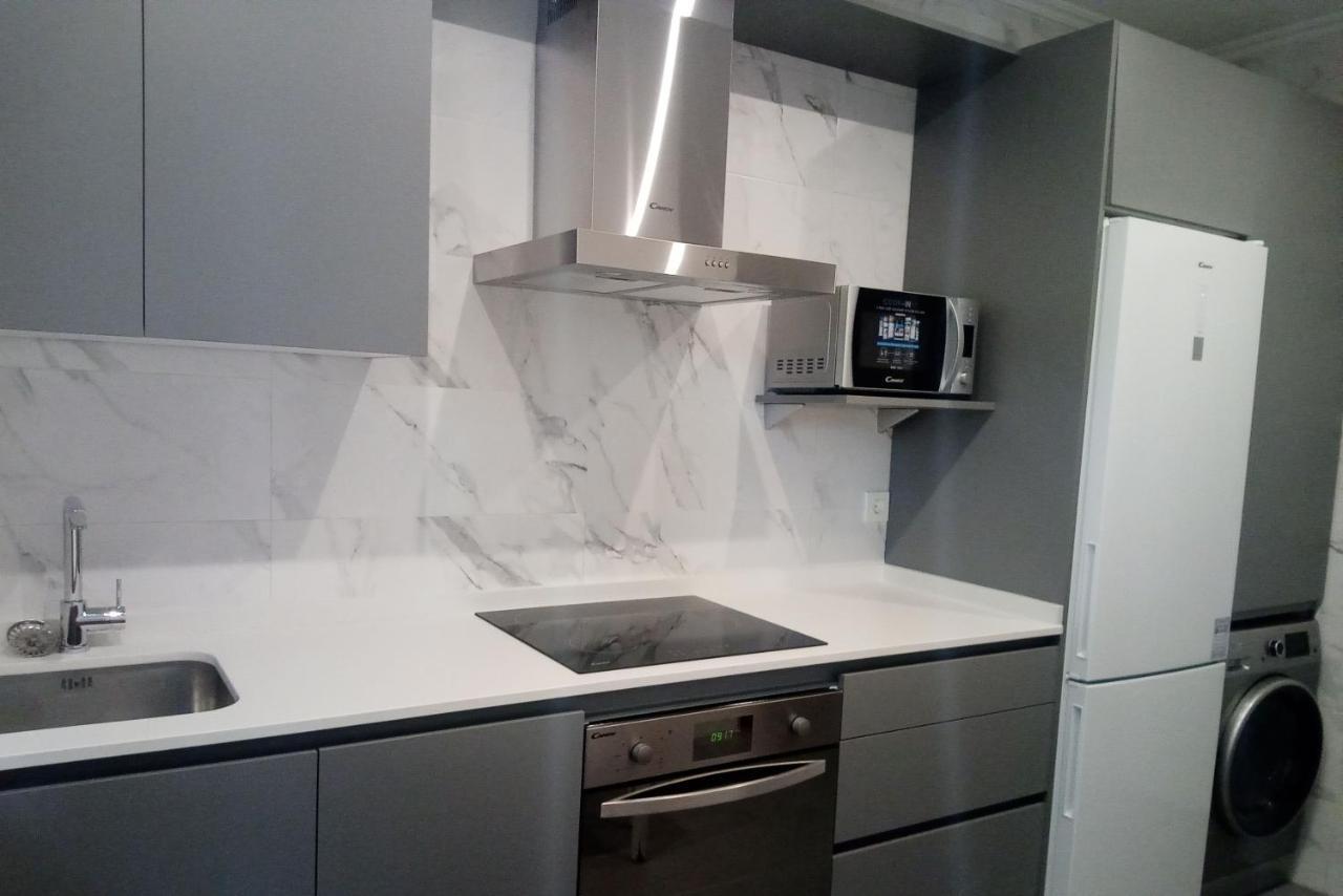 Coqueto Apartamento Frente Al Guggenheim بلباو المظهر الخارجي الصورة